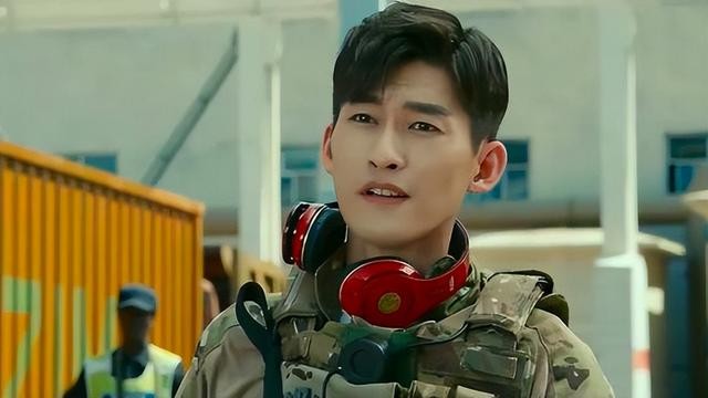 张翰娜扎分手真实原因（张翰与娜扎分开至今还是单身）