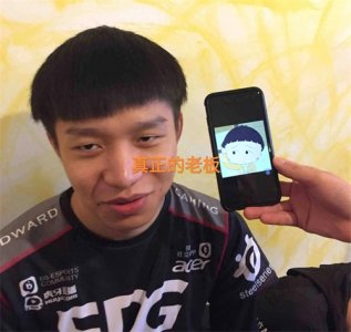​“EDG真假老板图”火了，全员续约成功，厂长才是队伍最大的BOSS