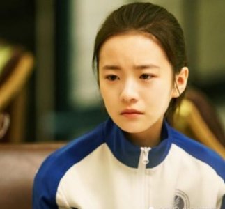 ​小欢喜：本以为乔英子长发够美了，看到她的短发，男生都想娶回家