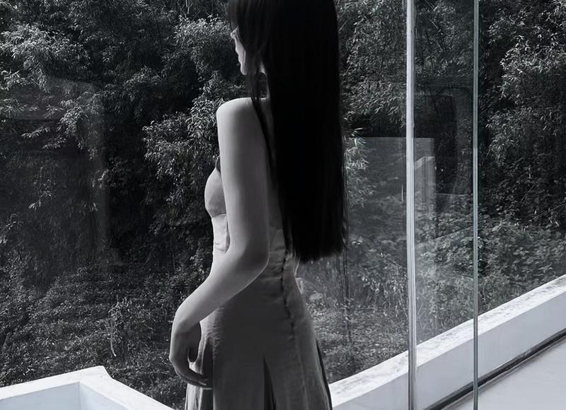  男朋友给我买的戒指项链都是假的