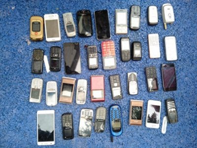 ​旧手机低价回收之后，他们怎么提取黄金？