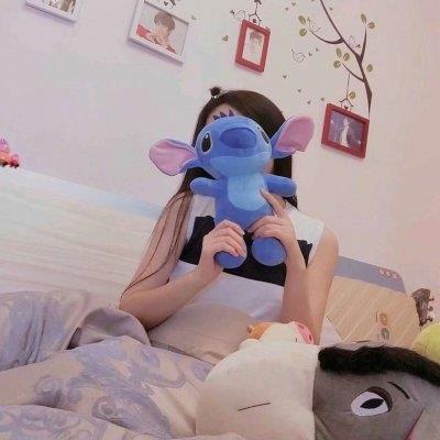 独一无二可爱情侣头像一男一女分开