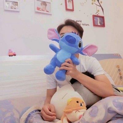 独一无二可爱情侣头像一男一女分开