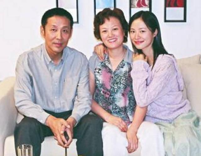 连成龙都“惧怕”的陈道明妻子杜宪!竟然有如此惊人的背景!