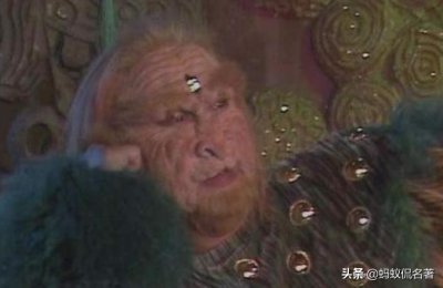 ​九灵元圣比孙悟空厉害那么多，为何甘愿成为坐骑？你看他主人来历