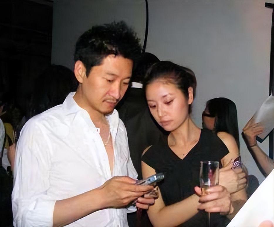 周杰与林心如事件回顾(周杰强吻林心如到底是怎么回事)