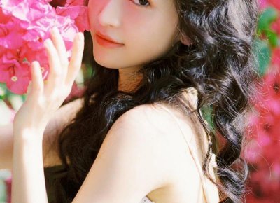 ​朋友告诉我，离婚了就该大哭一场，我告诉她：我很忙，没时间悲伤