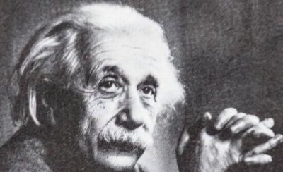 ​爱因斯坦对鬼的解释，爱因斯坦“时间并不存在，人类被记忆欺骗了”，有科学依