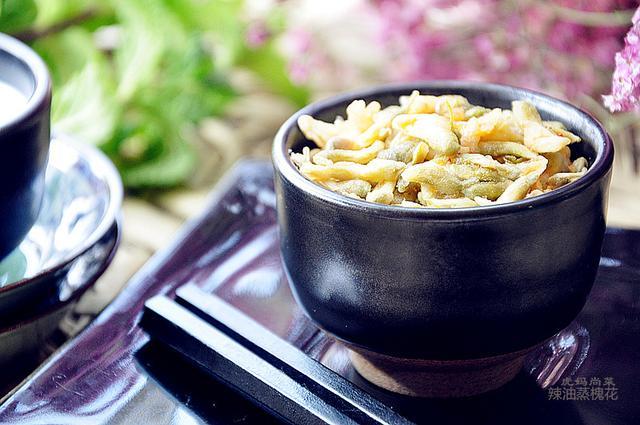 新鲜的洋槐花怎么做好吃（洋槐花的4款吃法）(4)