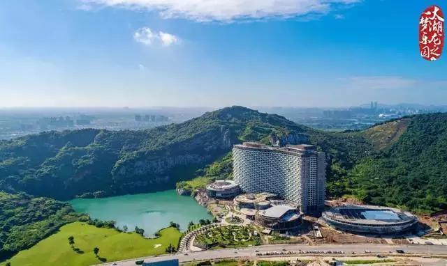 耗资251亿，比迪斯尼大4倍！3大霸屏级度假区，一个比一个惊艳！