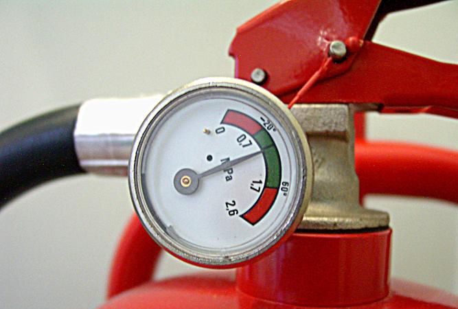 灭火器气压表什么颜色表示正常 灭火器气压表绿色颜色属于正常对