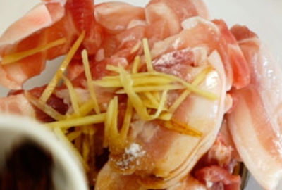 粉蒸肉怎么做才能好吃,粉蒸肉怎么做好吃又简单图8