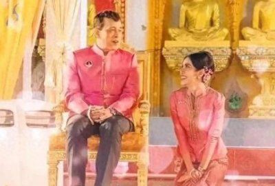 ​泰国国王的情感世界：妻妾三十余位的传奇人生