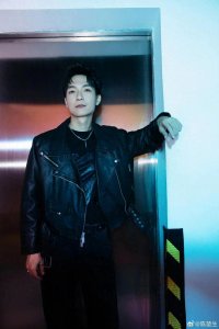 ​看陈楚生的微博就知道原创歌手陈楚生的文案功底了！