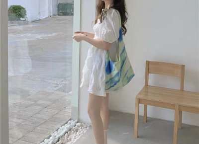 容易受人支持，桃花和贵人都不少的生肖，红火半辈子