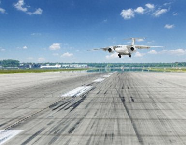 ​揭秘：空中紧急操作：为何飞机需要在空中放油？