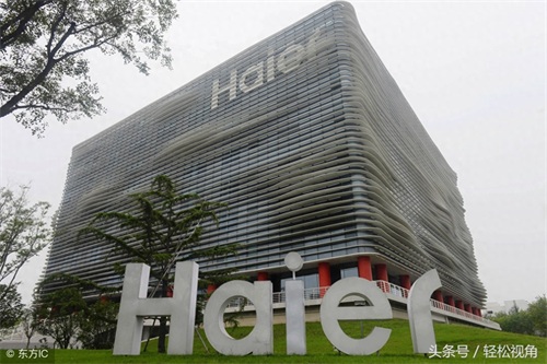 山东青岛：一组海尔兄弟的搞笑老图片，还是他们俩看的顺眼可爱