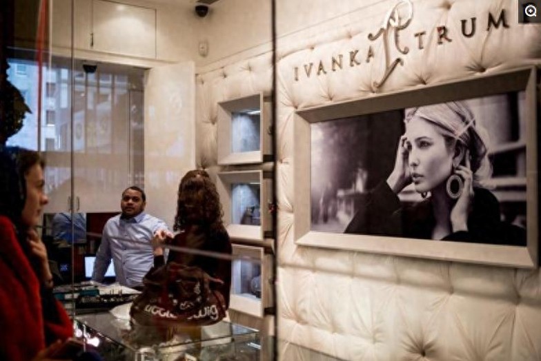 37岁伊万卡从政之路开始？公司关门，衣服1元甩卖，美国众人哄抢