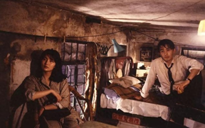 《花样年华》中的意难平：梁朝伟与张曼玉