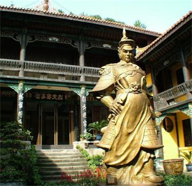 秦桧简介及家谱（秦桧为什么要陷害岳飞？）