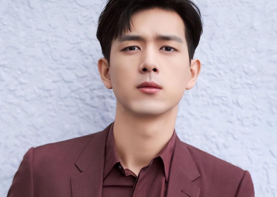 张云龙个人资料简介及家庭背景（钟楚曦张云龙恋情曝光！两人因戏生情甜蜜同居）