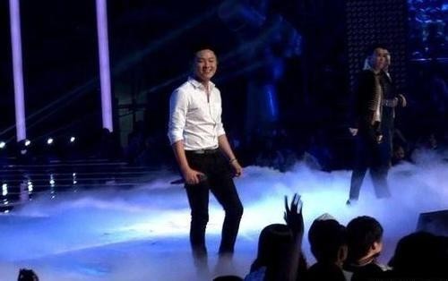 梁博家庭背景（那英带出的冠军因不红去卖唱）