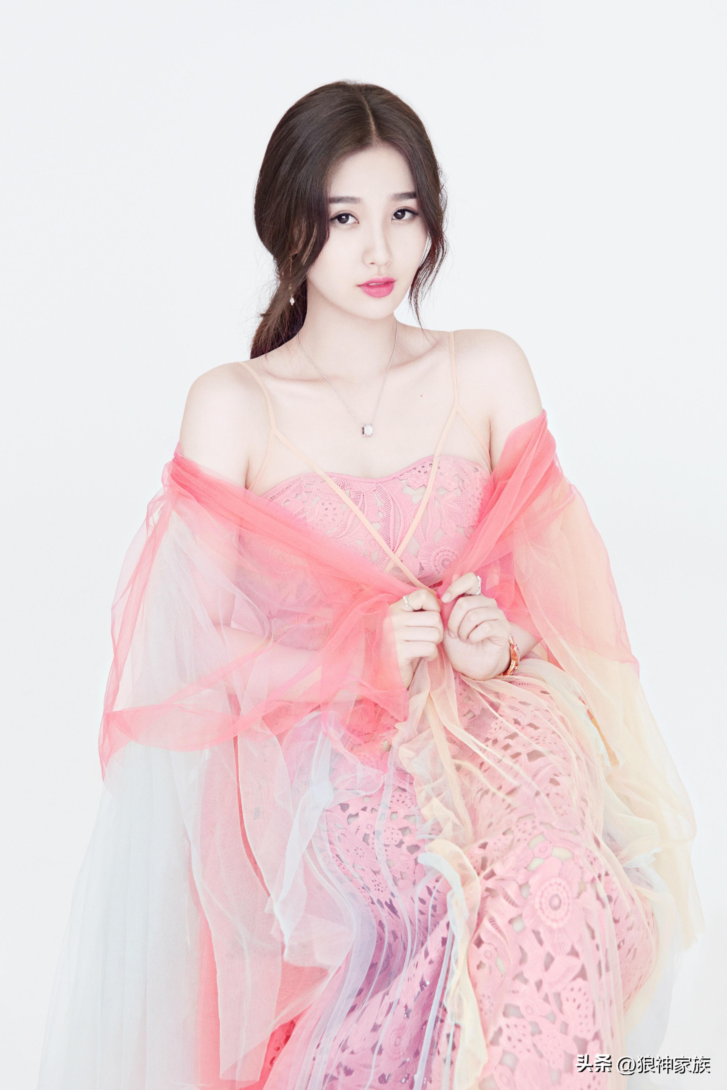 虞书欣个人资料及简介 ：家庭背景惊人 难怪都叫她小公主