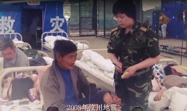 致敬陈薇的颁奖词（陈薇哭了头发白了）(15)