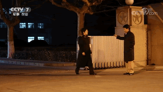 致敬陈薇的颁奖词（陈薇哭了头发白了）(13)