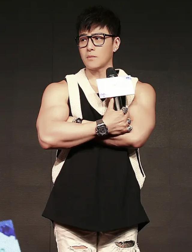 许绍洋和前女友（还记得海豚湾恋人的许绍洋吗）(37)