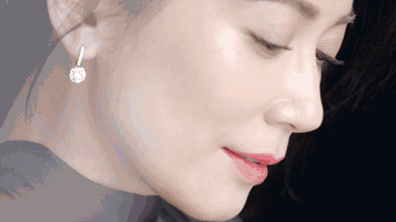 许晴20岁惊艳写真照（谁说50岁女星不能性感到爆炸）(16)