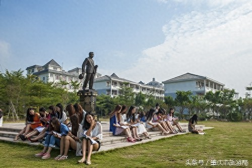 美丽校园巡礼：广东工商学院