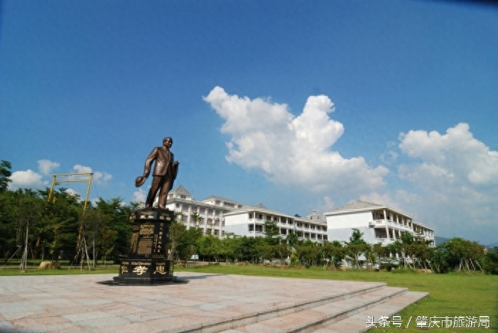 美丽校园巡礼：广东工商学院