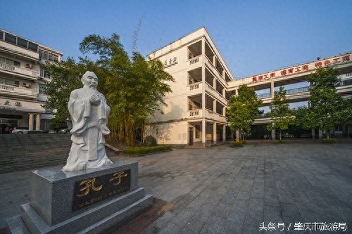 美丽校园巡礼：广东工商学院