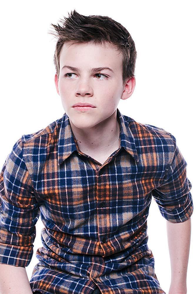 乔什·维金斯个人资料写真作品