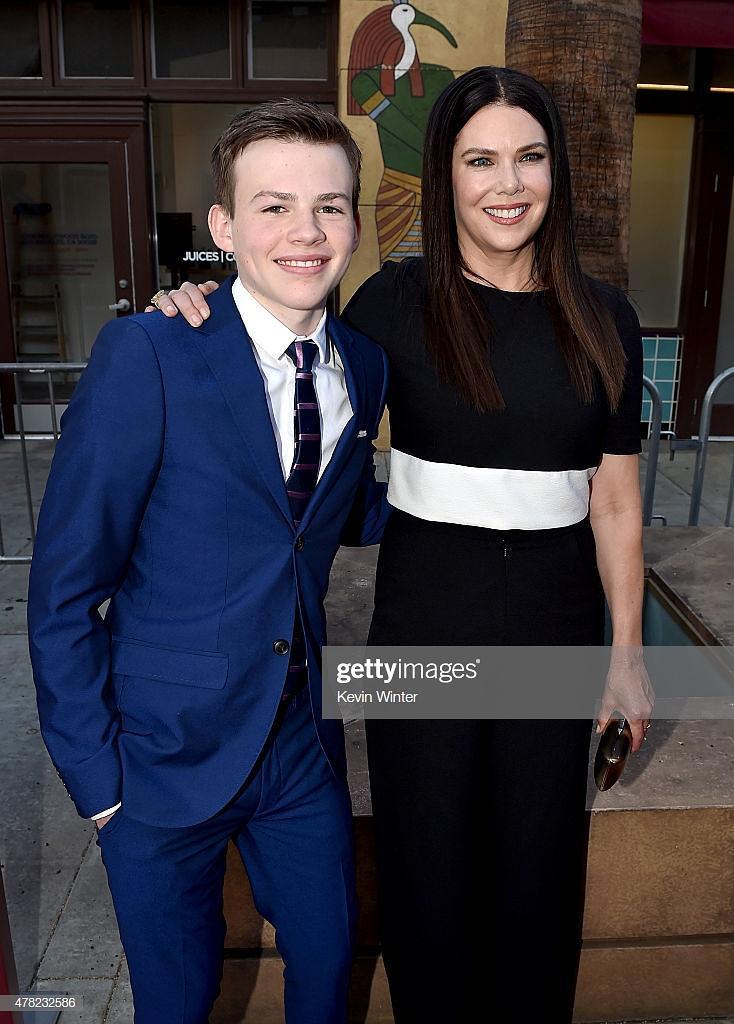 乔什·维金斯个人资料写真作品