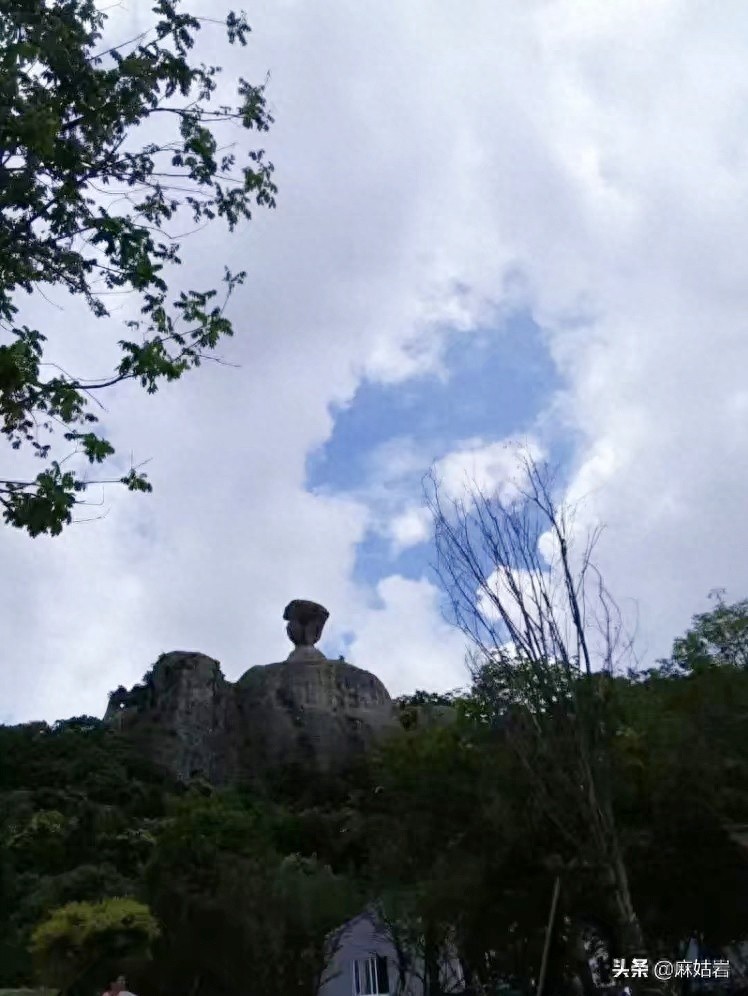 温岭石夫人——有位佳人，在山之巅